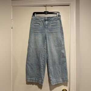 NWOT Talbots Women’s Jeans Sz:2 Light Wash. High Waist. Wide Leg Cropped.